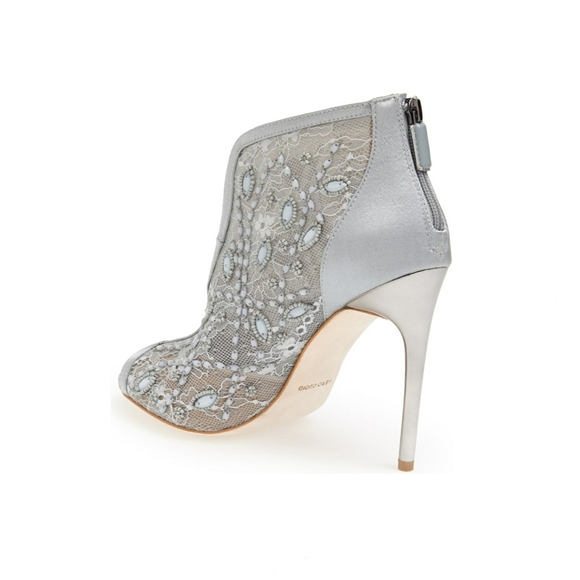 Breathtaking BCBGMAXAZRIA Peep-Toe Booties - Picture 4 of 7